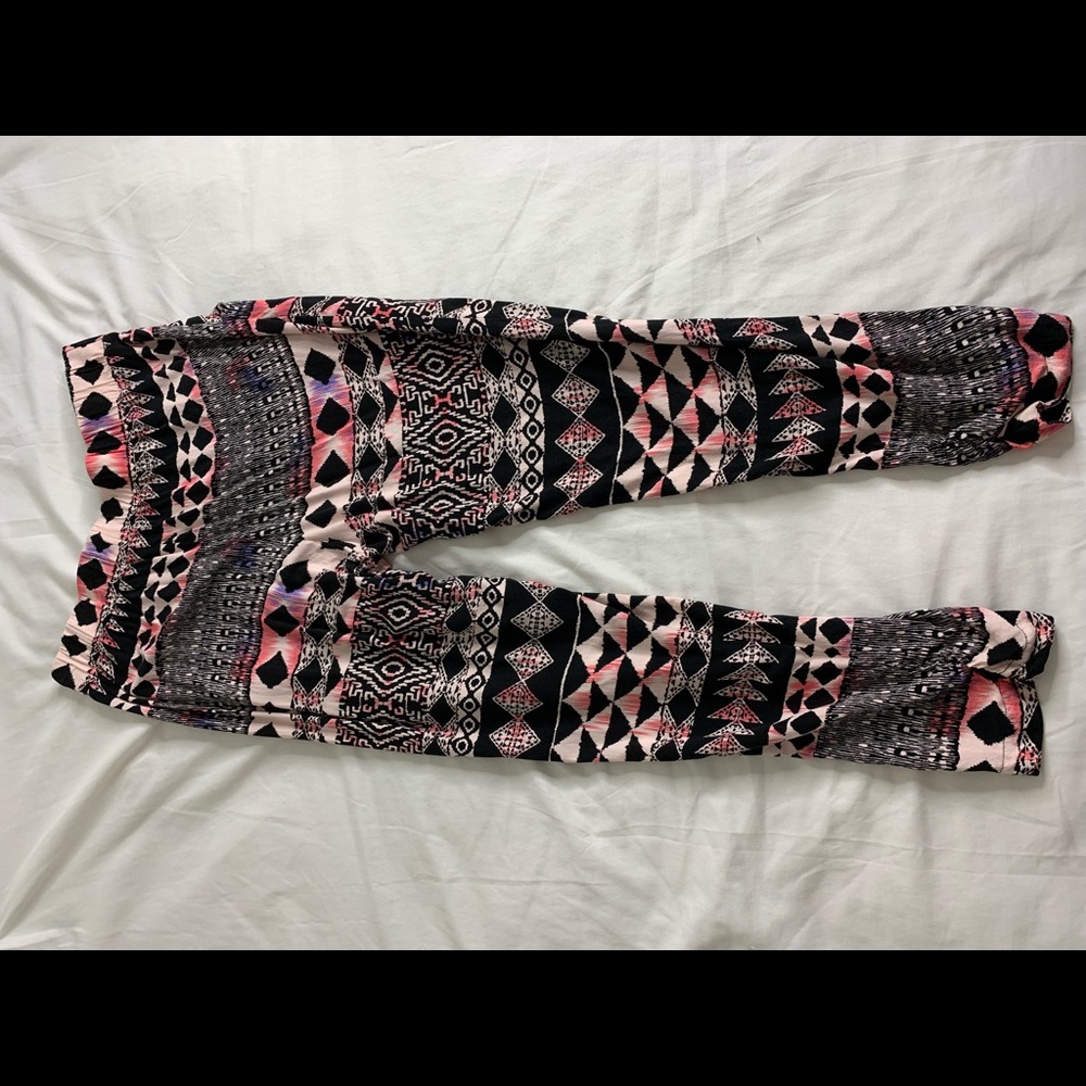 Really pretty pants! Nice, cool material! Lose and fitted comfortably!